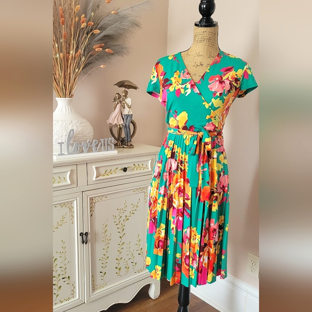 Floral V-Neck Dress - Green and Multicolor